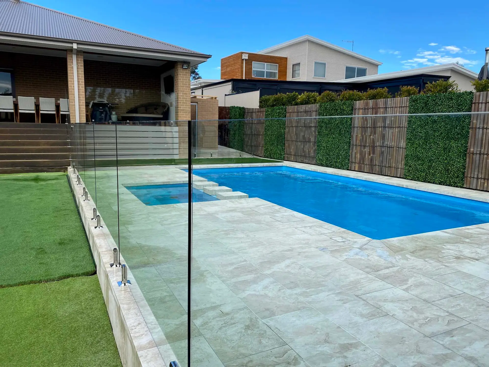 frameless glass pool fence melbourne